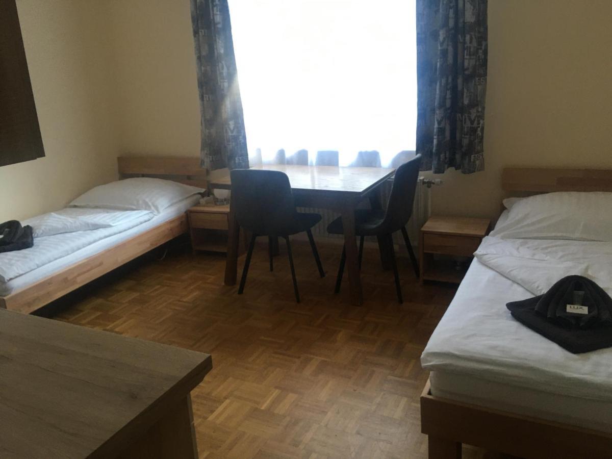 イップス・アン・デア・ドナウ Lindenhof Ybbs Bed & Breakfast エクステリア 写真