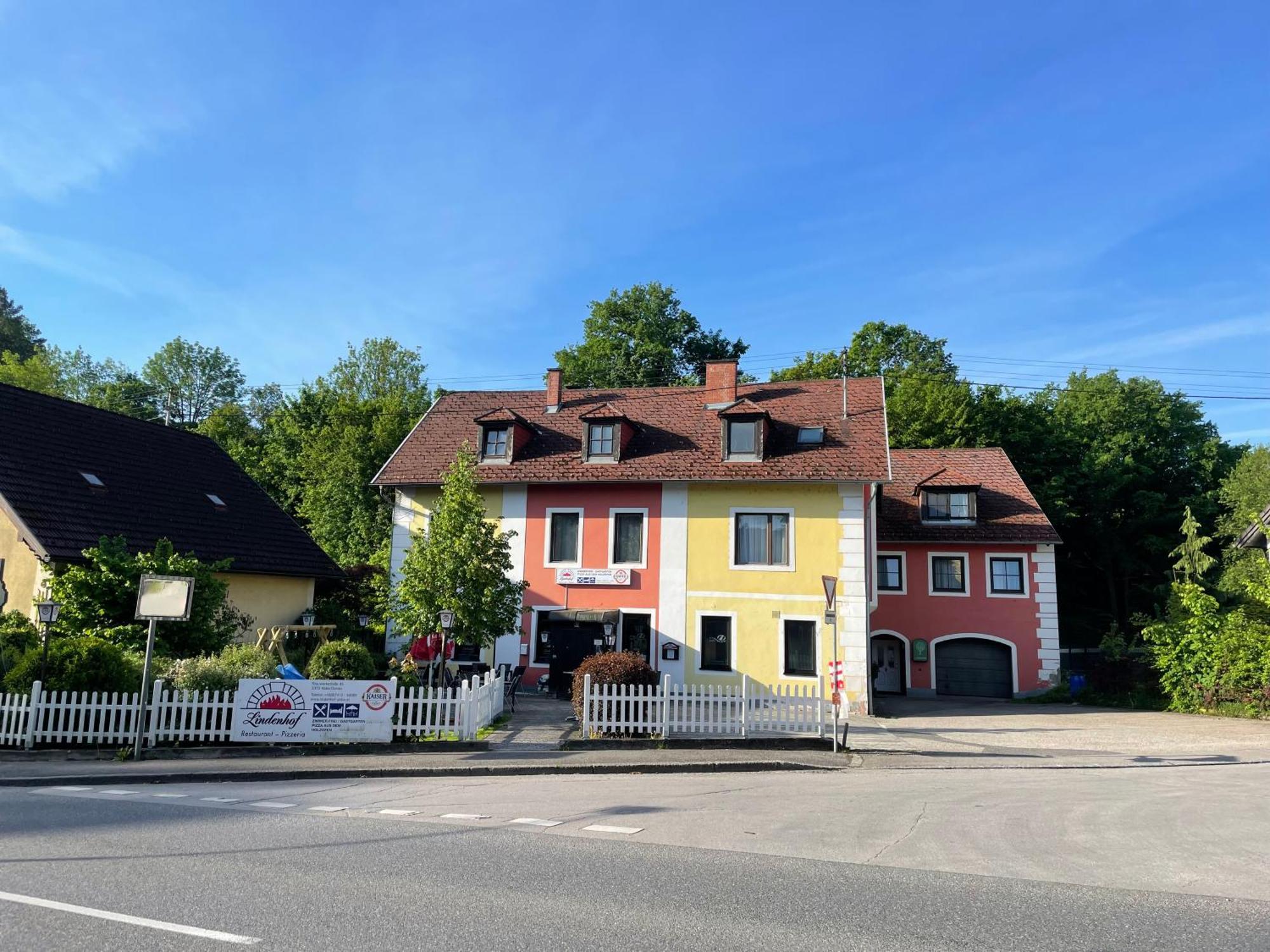 イップス・アン・デア・ドナウ Lindenhof Ybbs Bed & Breakfast エクステリア 写真